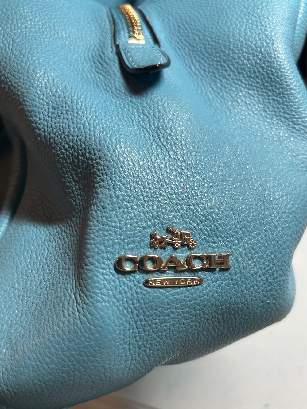 Coach Blue Leather Shoulder Bag with It’s hand painted with leather acrylic pain - Picture 2 of 4